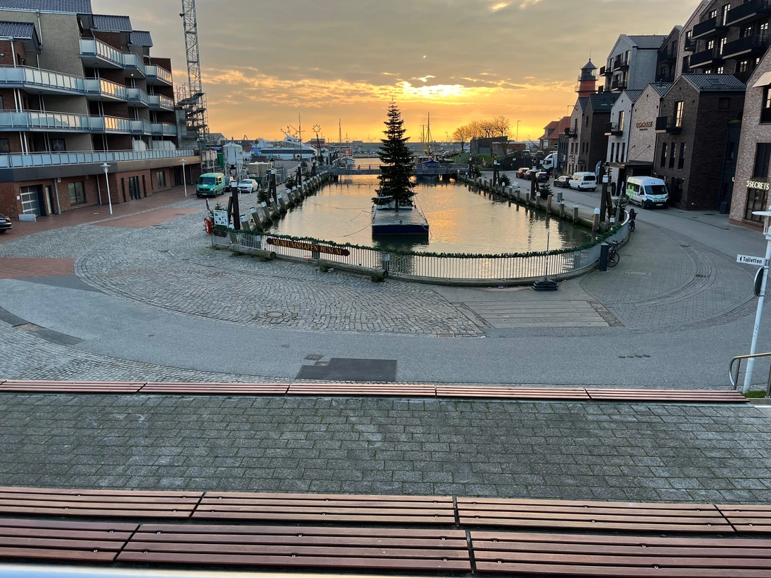 251217 Bild Blick auf Museumshafen.jpeg