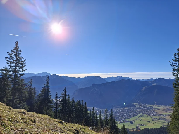 Blick vom Großen Aufacker - Naturpark Ammergauer Alpen