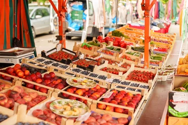 buesum-wochenmarkt01.jpg