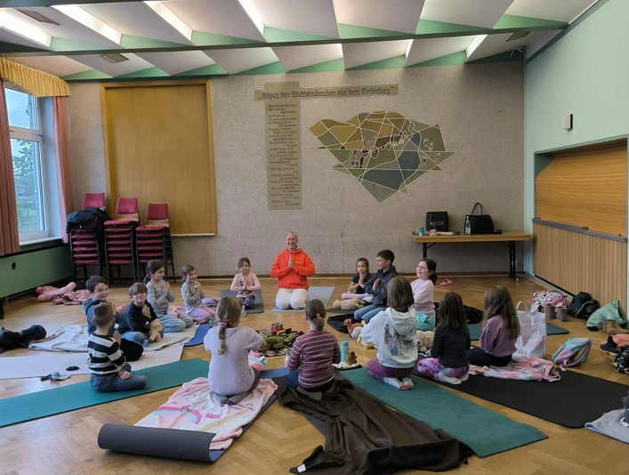 Yoga für Kinder (5+)