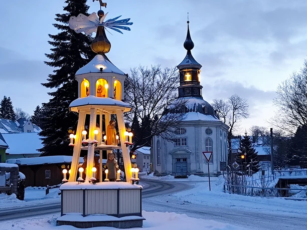 Carlsfeld Kirche