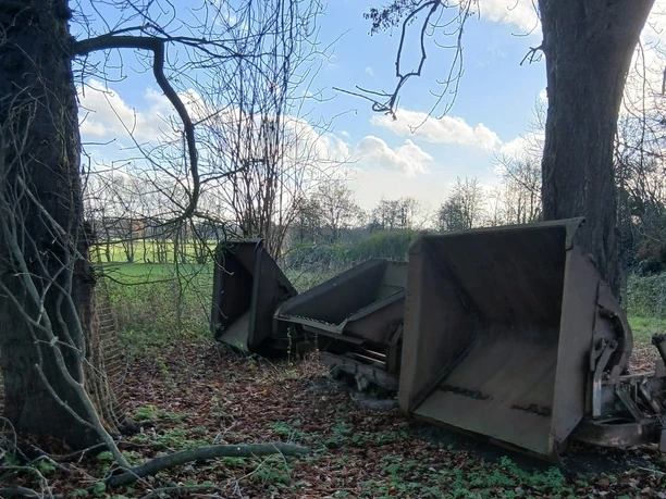 Alte Loren in Borgstede