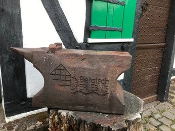 2026_04_25 und 05_09_Weinwanderung2_(c) Daniel Sieper.jpg