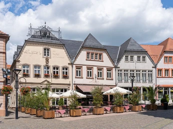 AmFruchtmarkt-TagesAussenenansicht-2_www