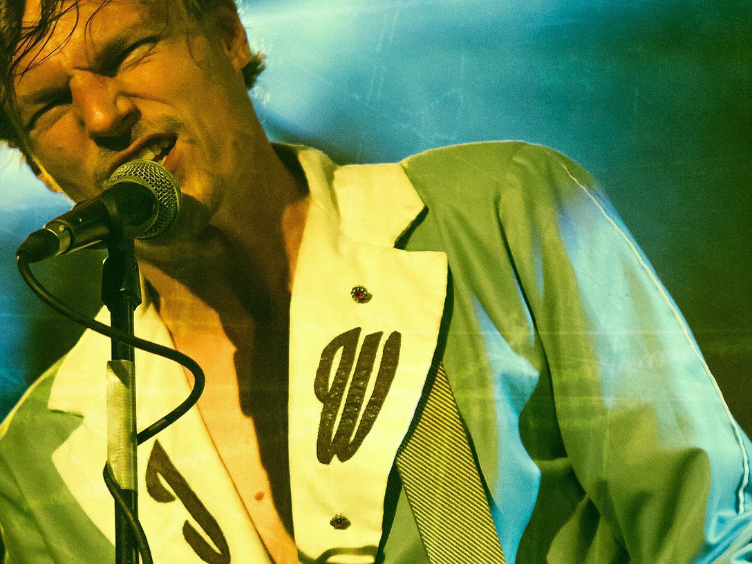 jancee_warnick_03 FHD.jpg