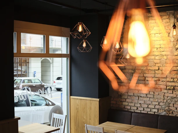 Two Hands Restaurant Luzern