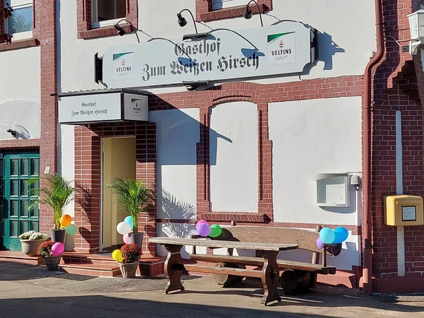 Gasthof Zum Weißen Hirsch_Außen