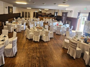 Gasthof Zum Weißen Hirsch_Saal 1