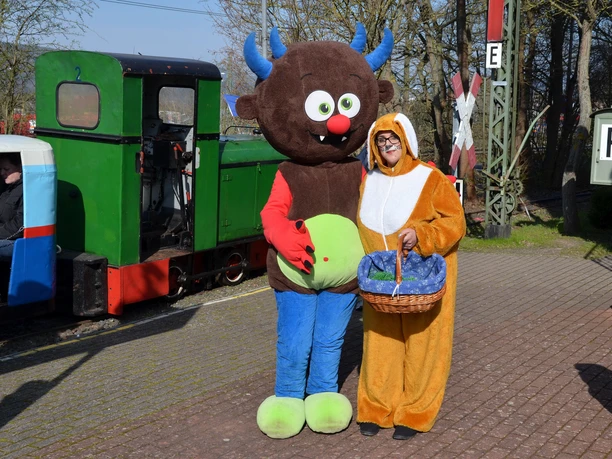 Feldbahnfahrt Ostern