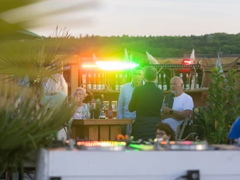 LI-MAN 59-4_C_Alakara.jpg