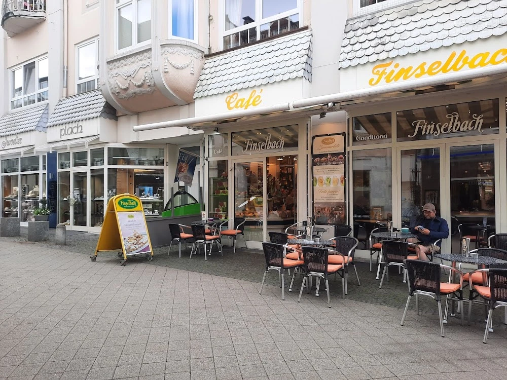 Cafe-Finselbach-Bad-Oeynhausen_d8661b8d1fdfec8f5253fd14a141ca69.jpg