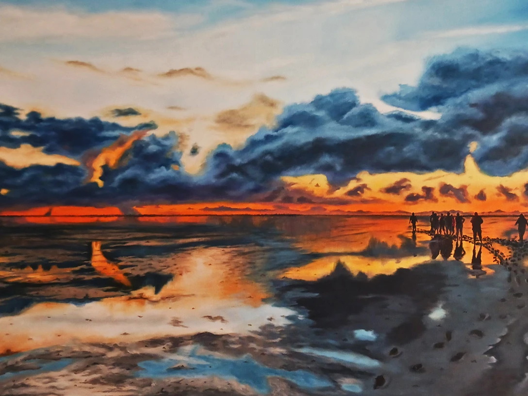 Wilfried Oeltjen Gemälde mit Gruppen von Menschen auf nassem Wattboden vor dramatischem Sonnenuntergangshimmel.