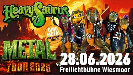 Heavy Saurus Metal.jpg Fünf Dinofiguren in bunter Rockkleidung posieren vor feuriger Kulisse für die Heavysaurus Metal Tour 2026.