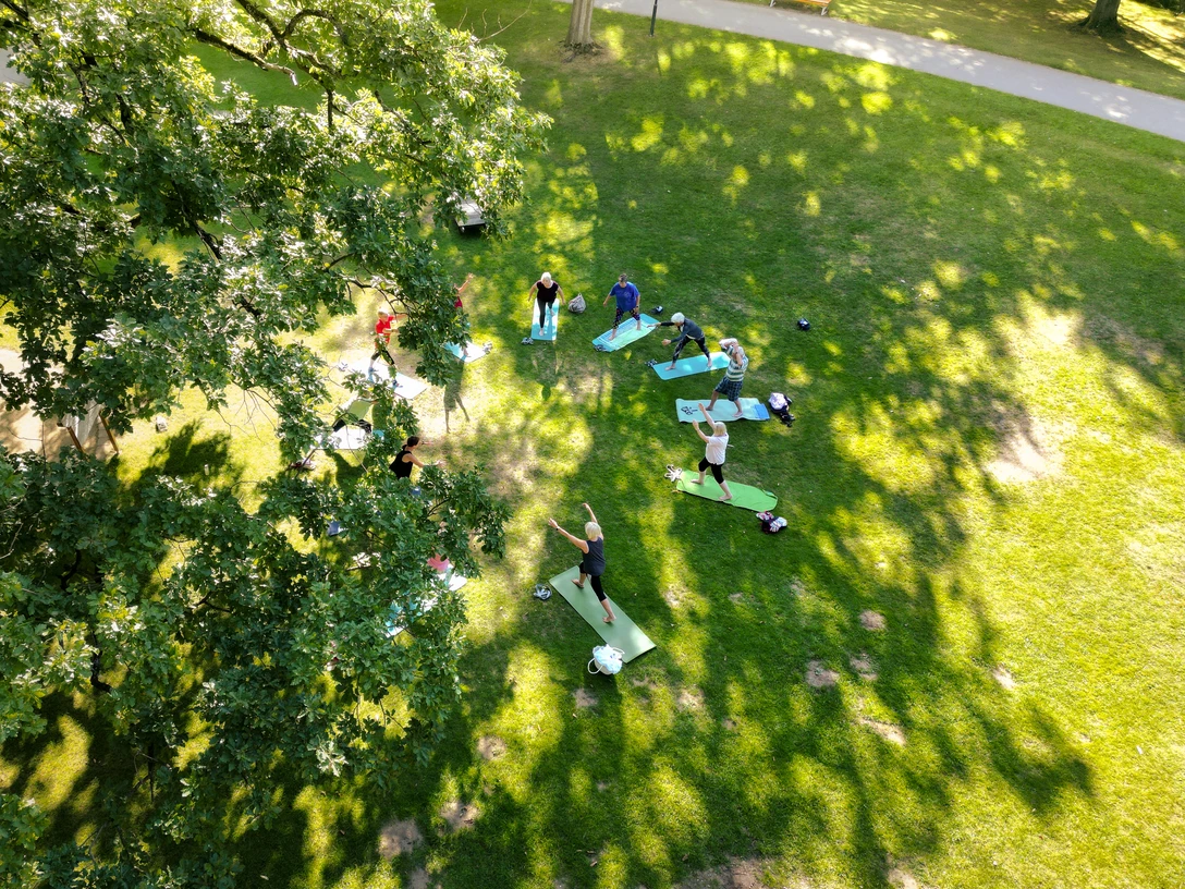 Yoga-Kurpark.jpg