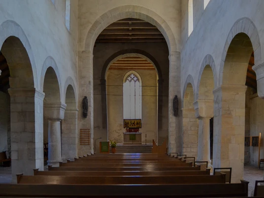 Innenansicht, Benediktinerkloster Mariae Himmelfahrt, Klostermansfeld Innenansicht, Benediktinerkloster Mariae Himmelfahrt, Klostermansfeld