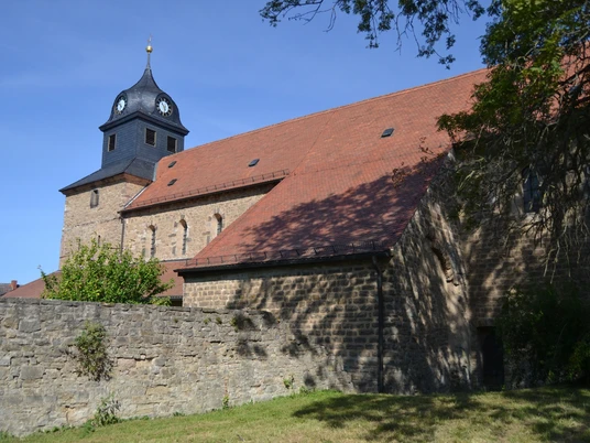 Außenansicht, Benediktinerkloster Mariae Himmelfahrt, Klostermansfeld Außenansicht, Benediktinerkloster Mariae Himmelfahrt, Klostermansfeld