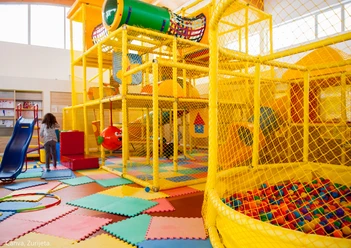 Beispielbild Indoor Spielplatz Beispielbild Indoor Spielplatz