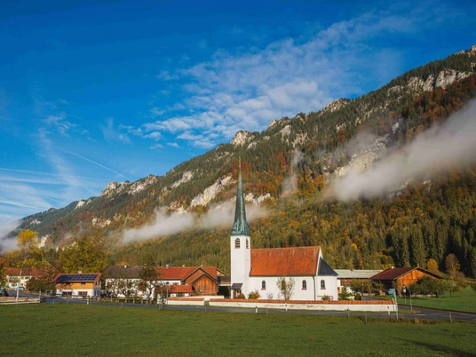 Maria Schutz Graswang.jpg