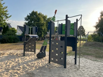 2025_Sophienweg_Kombi-Spielanlage____.jpg