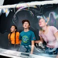 Riesenseifenblasenfilm in der neuen Ausstellung im phaeno