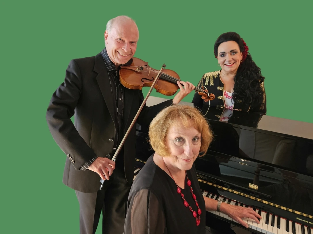 Foto_TRIO TIFFANY_08.08.2025.jpg.jpg