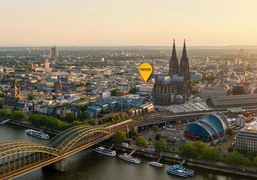 memox CGN Dom Panorama von Köln in sanftem SonnenlichtPanorama of Cologne in soft sunlight