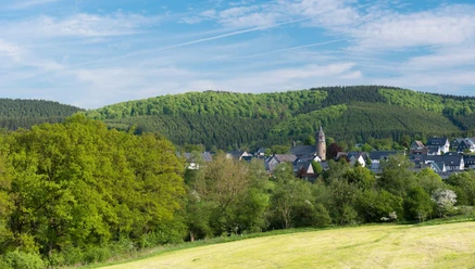 Dorf Holthausen im Schmallenberger Sauerland