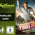 Filmplakat mit Abenteurer an Liane, Kindern, Dschungel, Pyramide und Titel Checker Tobi 3