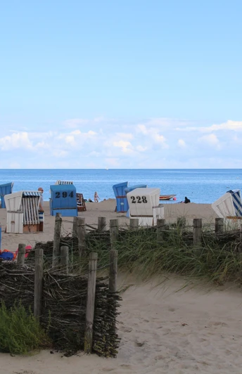 Strandkörbe am Strand von Eckernförde