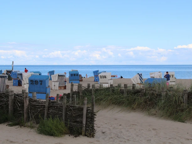 Strandkörbe am Strand von Eckernförde