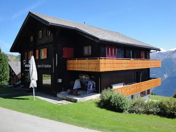 Aussenansicht Sommer