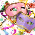 Masken-Karneval-Konfetti-830x553.jpg