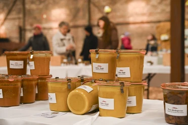 Hof an den Teichen, Hof-Markt mit Verkostung Hof an den Teichen, Hof-Markt mit Verkostung