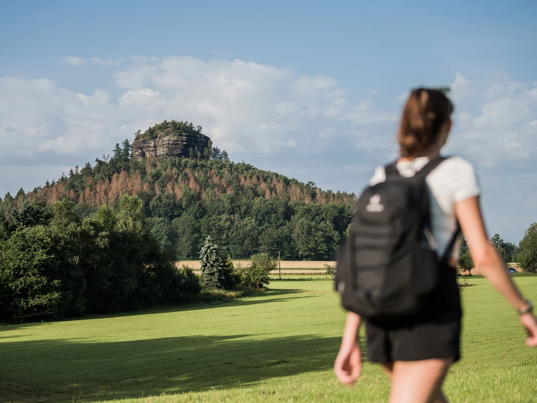 Malerweg Etappe 6 - Blick zum Zirkelstein