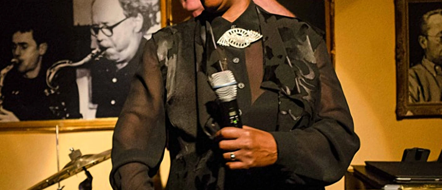 Bernita Bush Hotel Montana Konzert