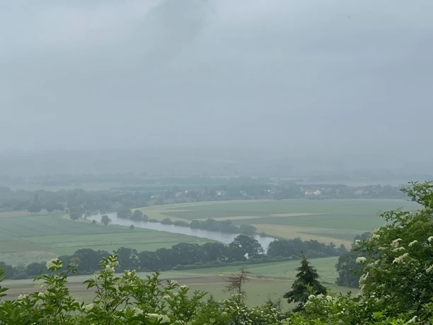RI13 Hünenburg Route Blick auf die Weser