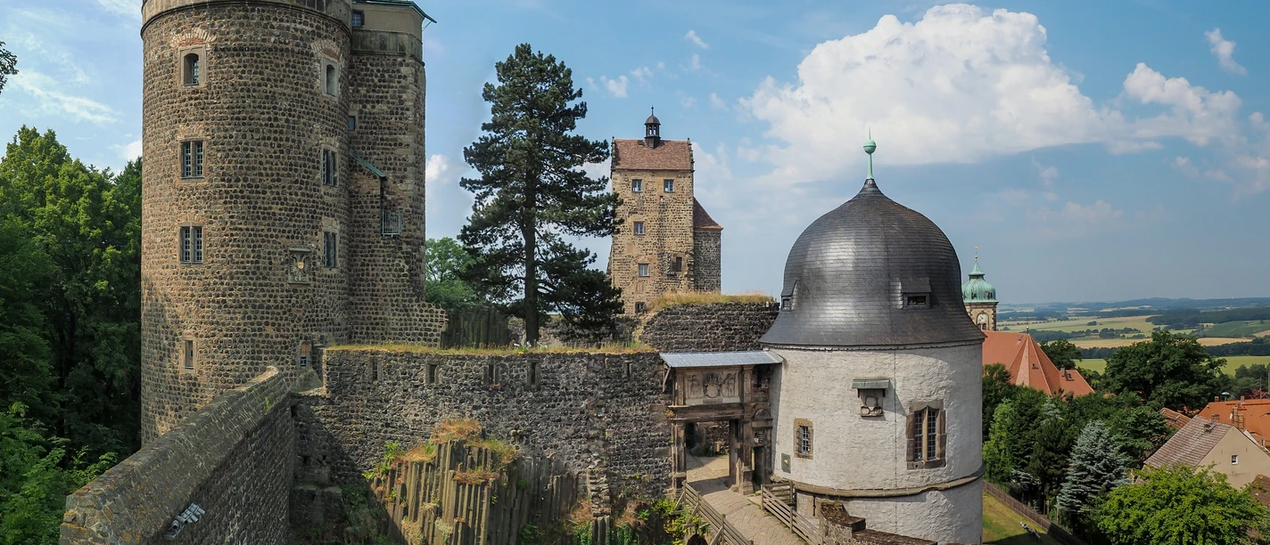 Burg-Stolpen_Blick-auf-Burghof_KlausSchieckel_2022