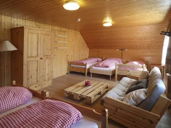 Mehrbettzimmer im Bauernhaus Sunnsite Luthern