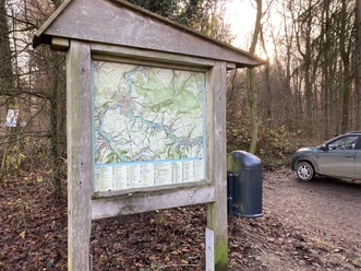 Wandertafel am Wanderparkplatz (L754) | Büren
