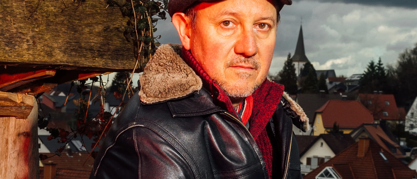 Banghard_Karl_c_Max_Slobodda_Portraet_sitzend.jpg