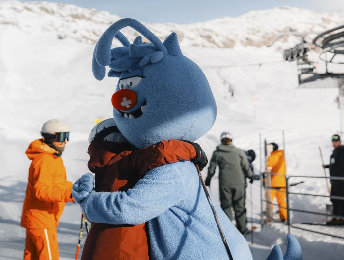 Gletschi Meet und Greet auf der Bettmeralp in der Aletsch Arena Gletschi Meet und Greet auf der Bettmeralp in der Aletsch Arena