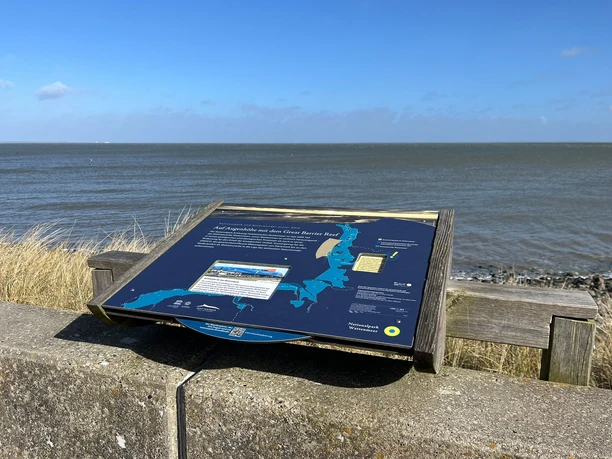 Walpfad-Stele am Lister Hafen