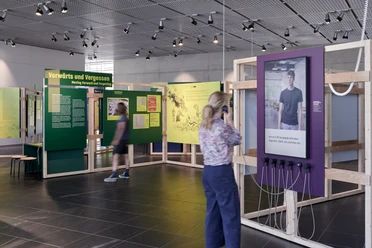 Sonderausstellung "Die Nazis waren ja nicht einfach weg.“ - Stiftung Topographie des Terrors - Juni 2025 Sonderausstellung "Die Nazis waren ja nicht einfach weg.“ - Stiftung Topographie des Terrors - Juni 2025
