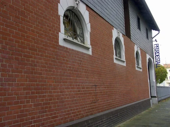 Pferdestall außen (c) Ute Falkenstein_Erlebnis Bremerhaven_WEB.jpg Blick auf den Veranstaltungsort Pferdestall