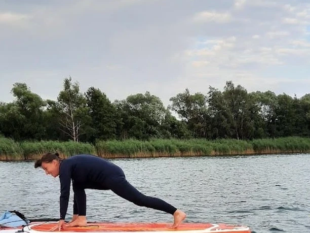 Yoga auf dem SUP