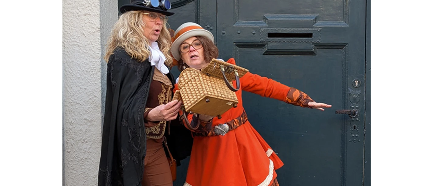 Überraschungsführung mit den Kulturgesichtern inb Aurich Überraschungsführung mit den Kulturgesichtern inb Aurich