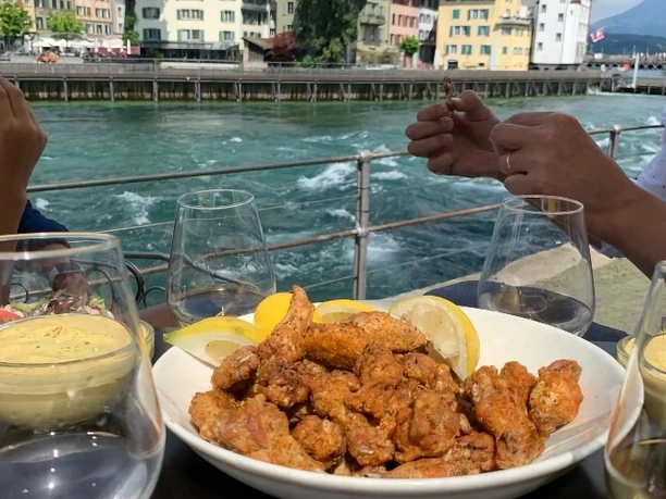 Chnusperli-Tuk Luzern Poulet Knusperli vom Bistro im Chnusperli-Tuk