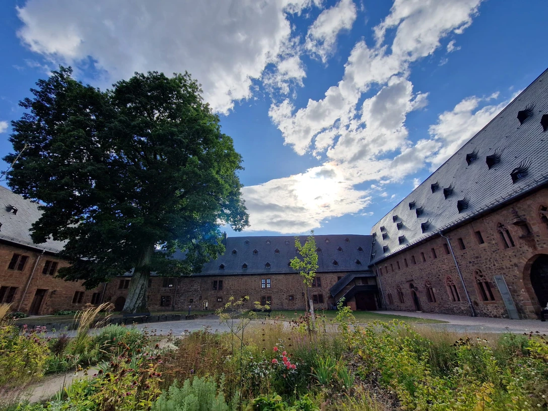 Kloster St. Georgenberg Innenhof