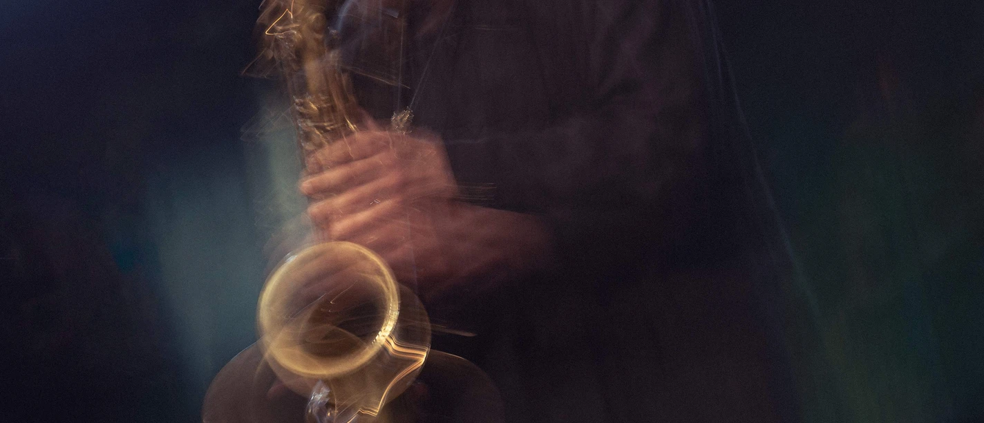 Timo-Lassy-Live2-photo-by-Teemu-Kurko Small.jpg