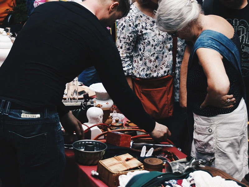 orig_flohmarkt-01-800.jpg_6926de0cb68800.72781976.jpg